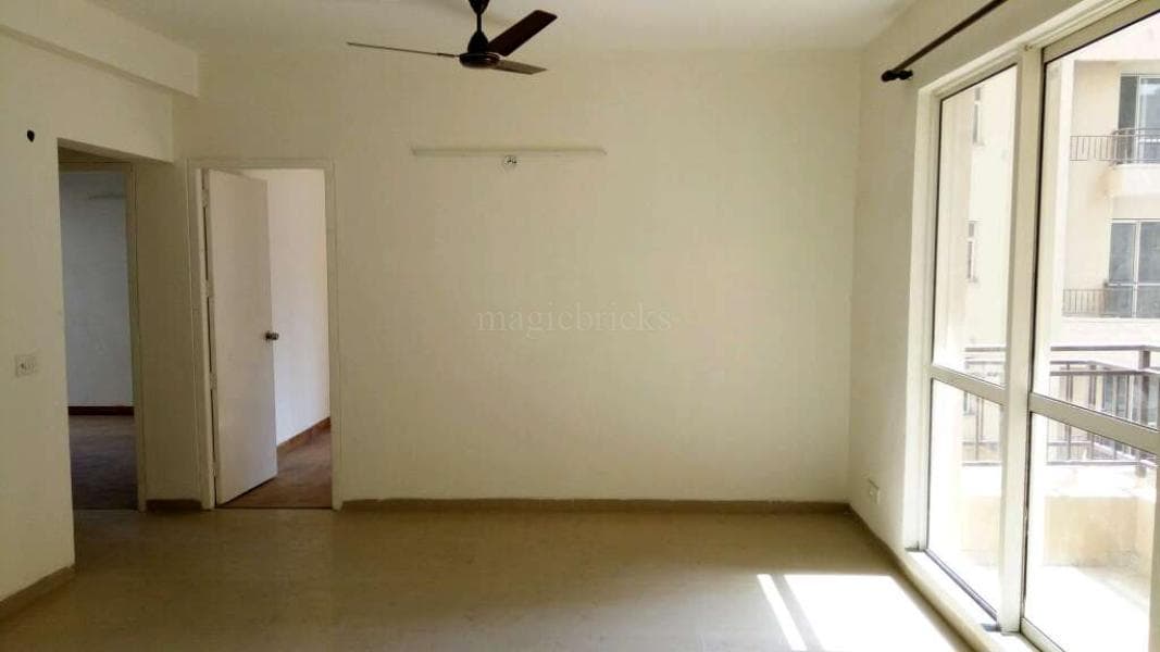 JAYPEE GREENS KOSMOS- 3 BHK APARTMENT FOR RESALE