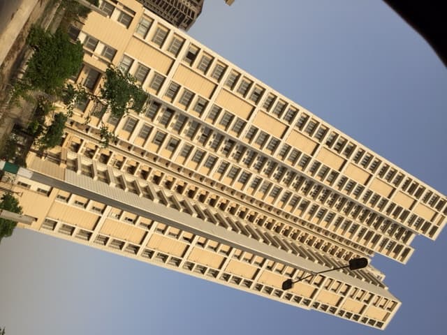 Imperial Court Ready to Move in towers